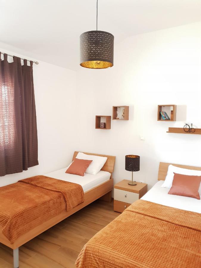 וודיצה Apartments Skocic מראה חיצוני תמונה