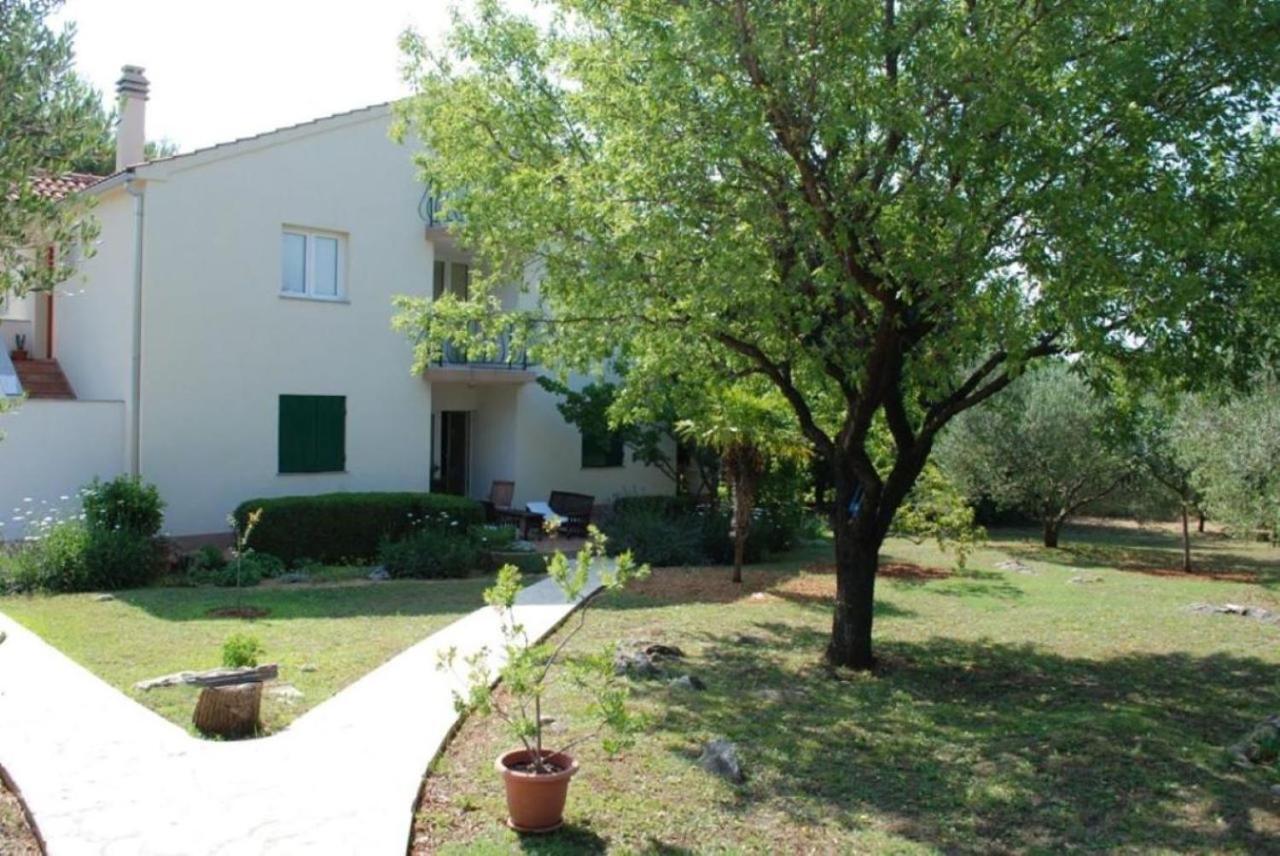 וודיצה Apartments Skocic מראה חיצוני תמונה