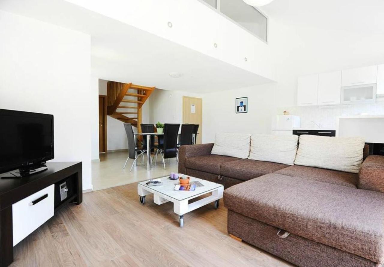 וודיצה Apartments Skocic מראה חיצוני תמונה